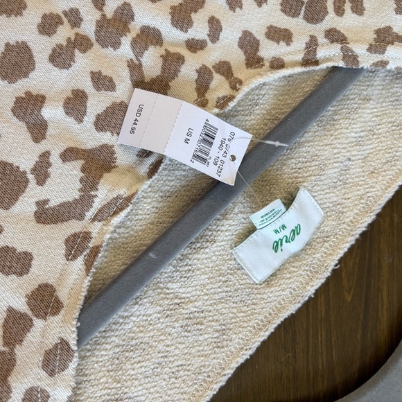 Aerie Sandy Animal Print Sweater Cheetah Leopard Boat Neck Off Cream Oversized M - Picture 6 of 10